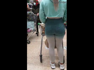 ass in leggings, hidden filming