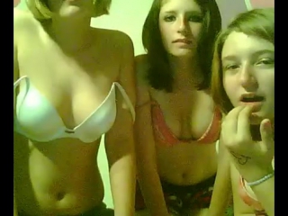 three girls 18